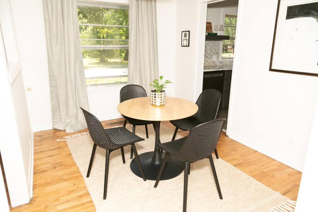 The Willa On 7Th, Located In Downtown Bentonville! Экстерьер фото